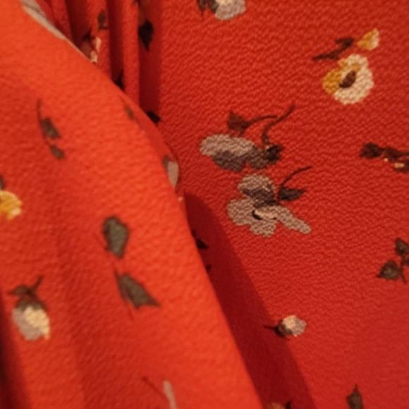 Coral red Fun2fun floral top - Picture 3 of 6